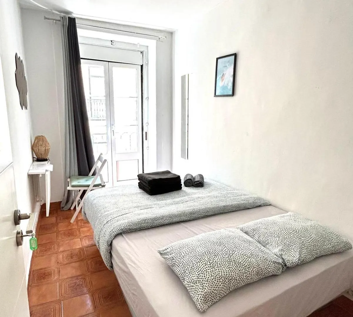 Shared Apartment With Bright Private Patio In Lisboa Portugal